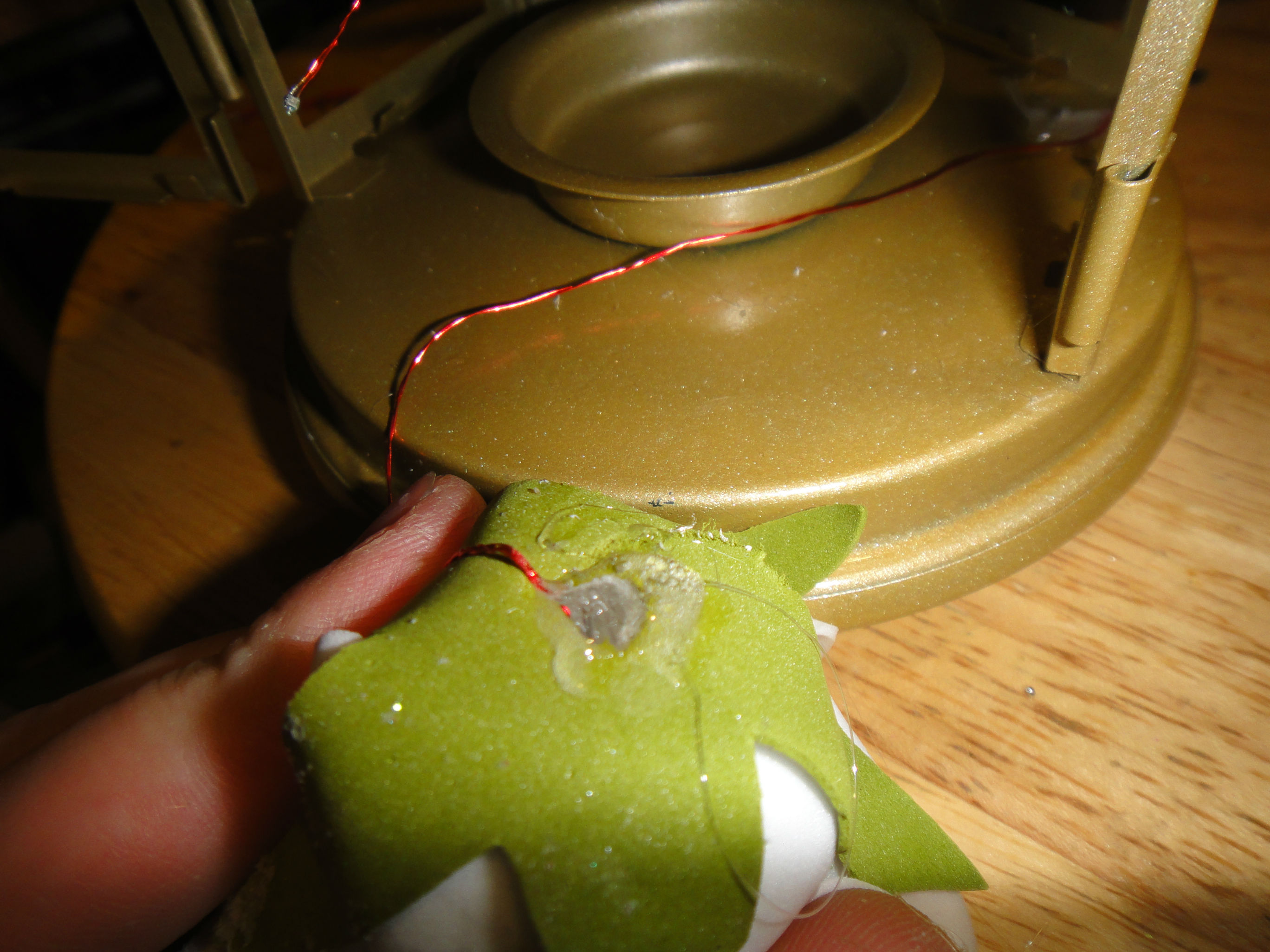 lantern led glue