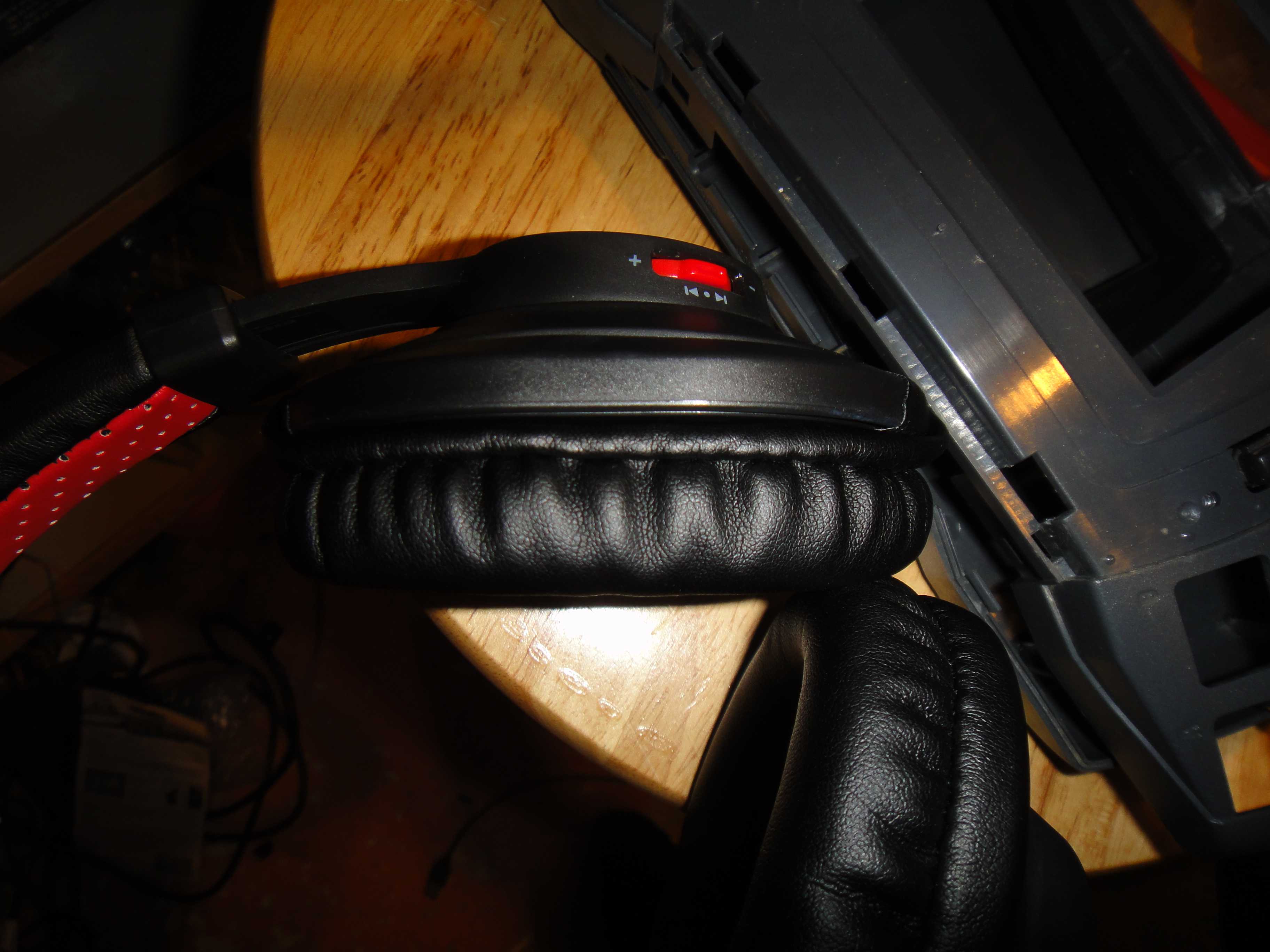 Phillips SHB7000 headset charging port repair / enhancement